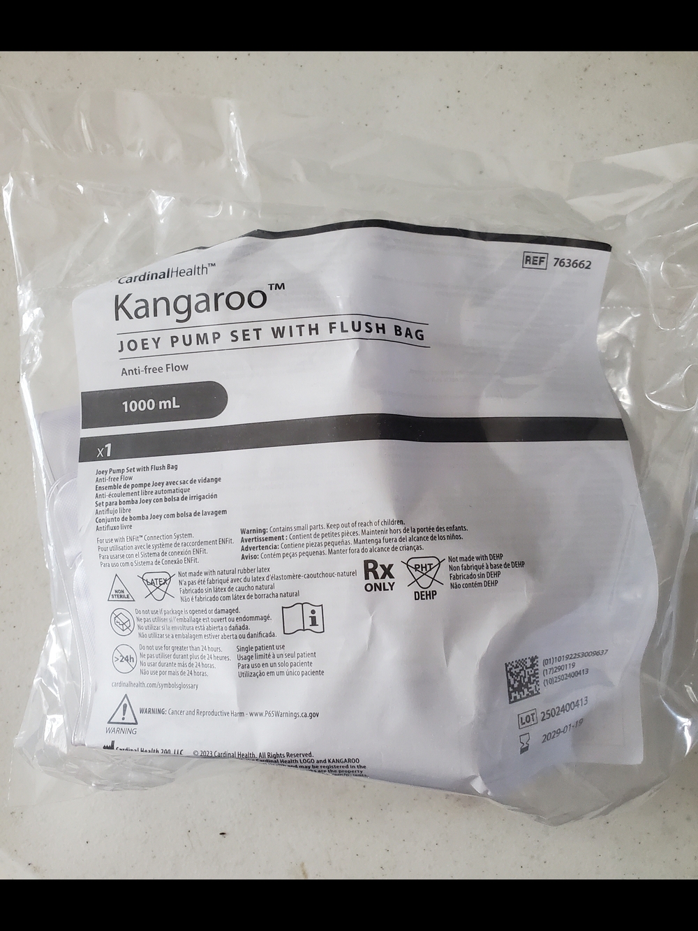 Kangaroo Joey Pump Set with Flush Bag - White, 1000 mL LOT OF 7